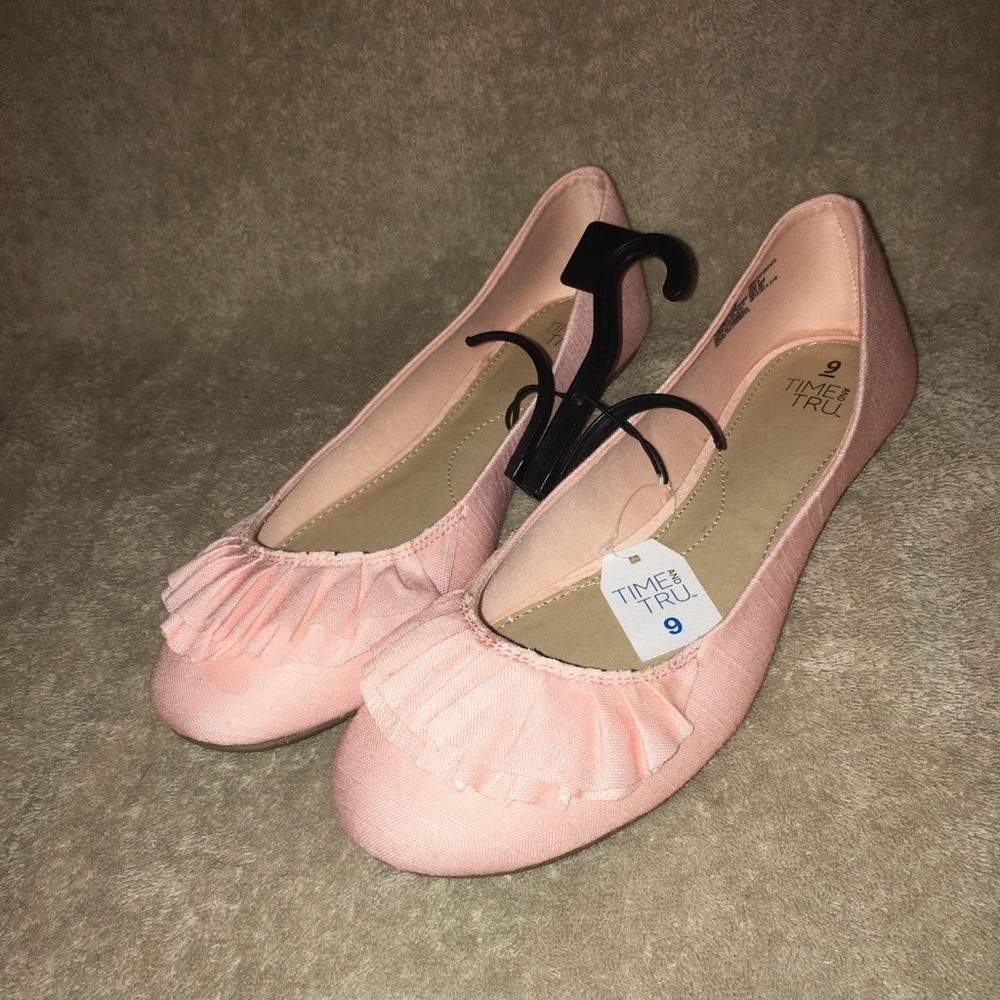 Women’s Casual size 9